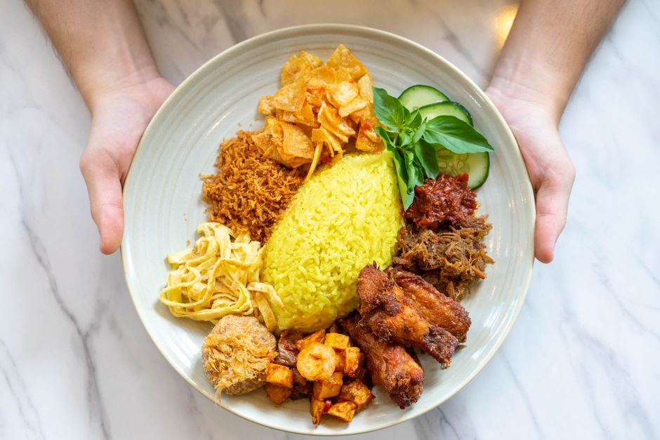 merek kuliner legendaris revitalisasi