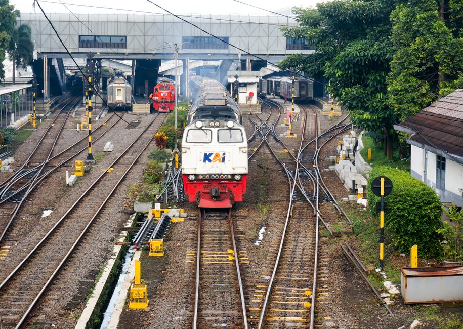 Kereta Cepat Jakarta-Bandung