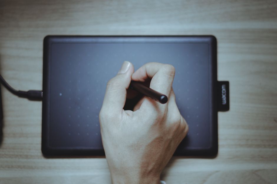konsistensi konten industri kreatif digital