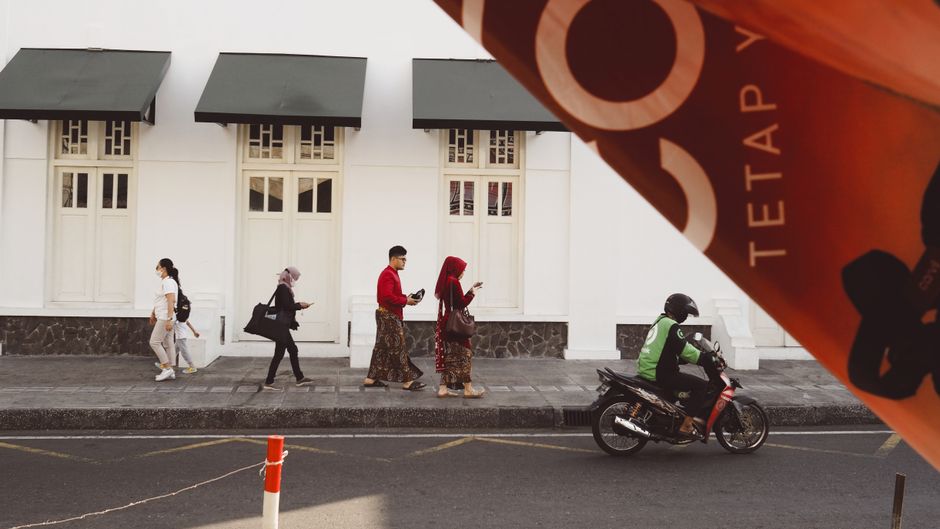 konsumen harus tahu risiko paylater