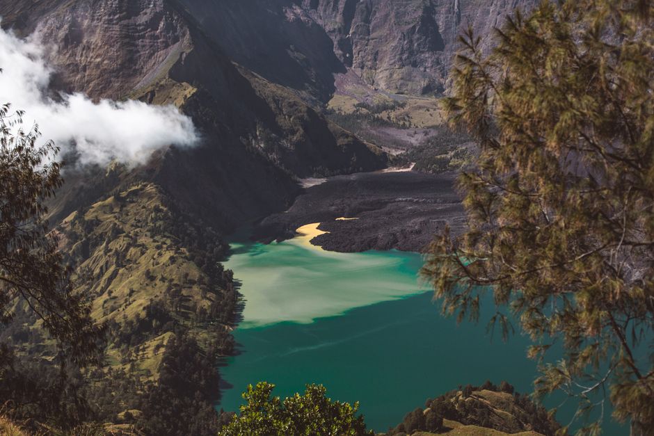 Lansia Indonesia bergantung pada dana anak cucu