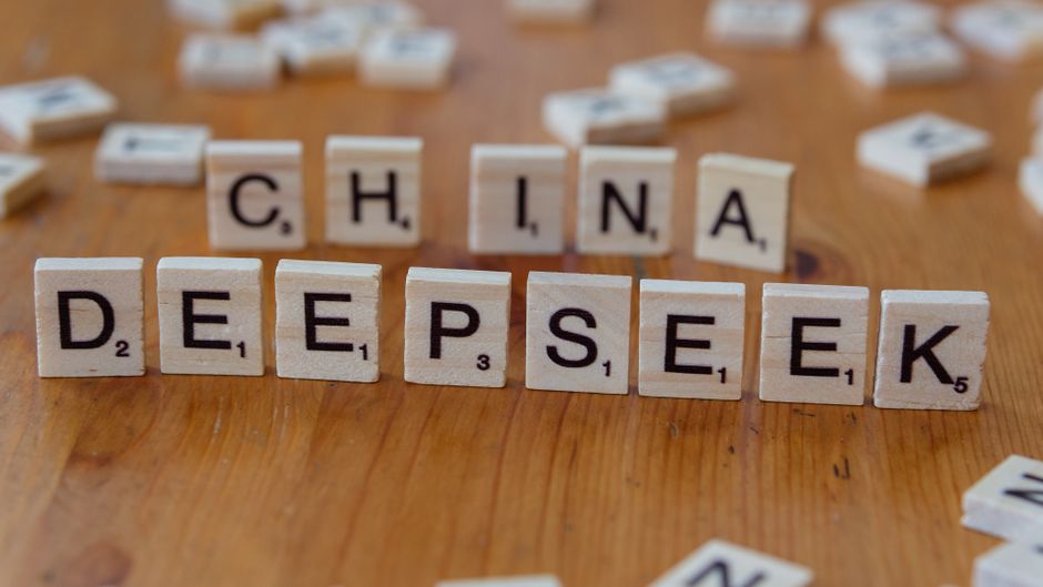 mahasiswa ITB meraih juara 1 di hackathon internasional di China