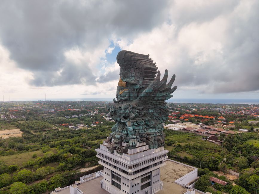 menara telekomunikasi badung