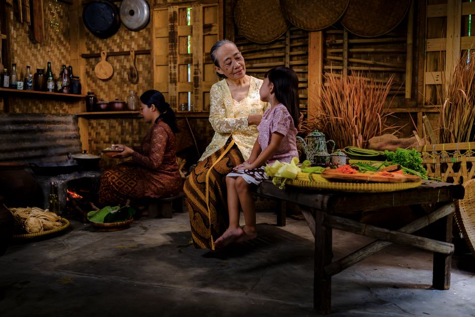 kelompok usia di atas 40 tahun di Indonesia
