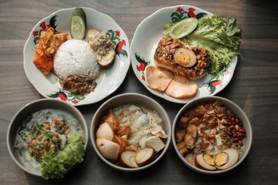 gambar peternak telur ayam