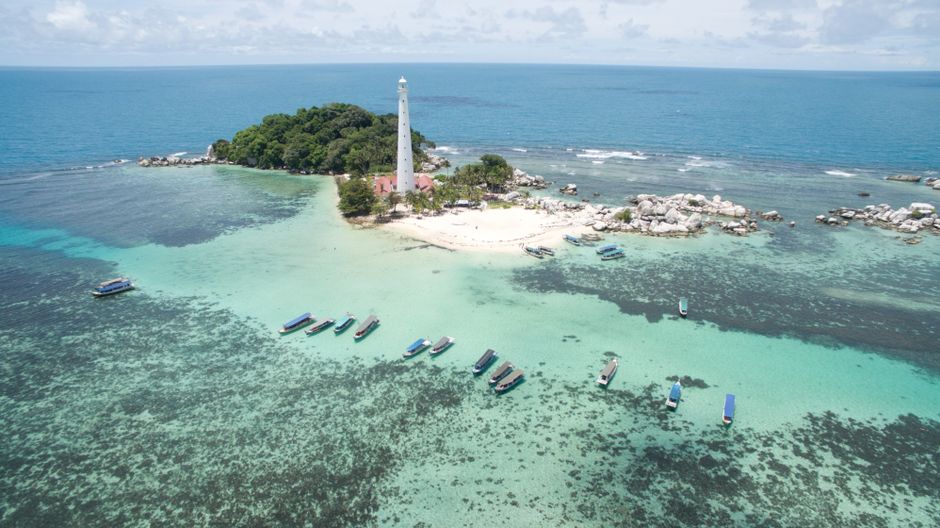 gambar tambang emas di pulau sangihe